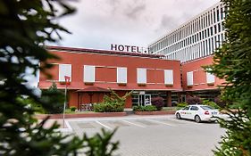 Hotel Torontal